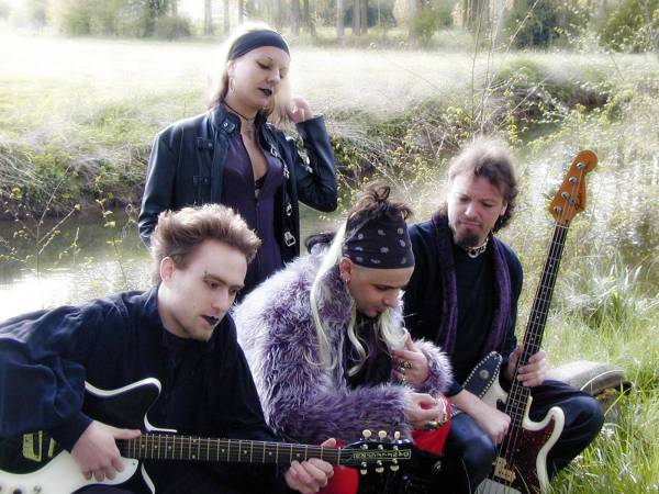 Fichier:Jacquybitch 2002 01.jpg